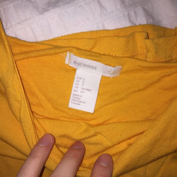 Spaghetti strap loose top - Picture 3 of 3